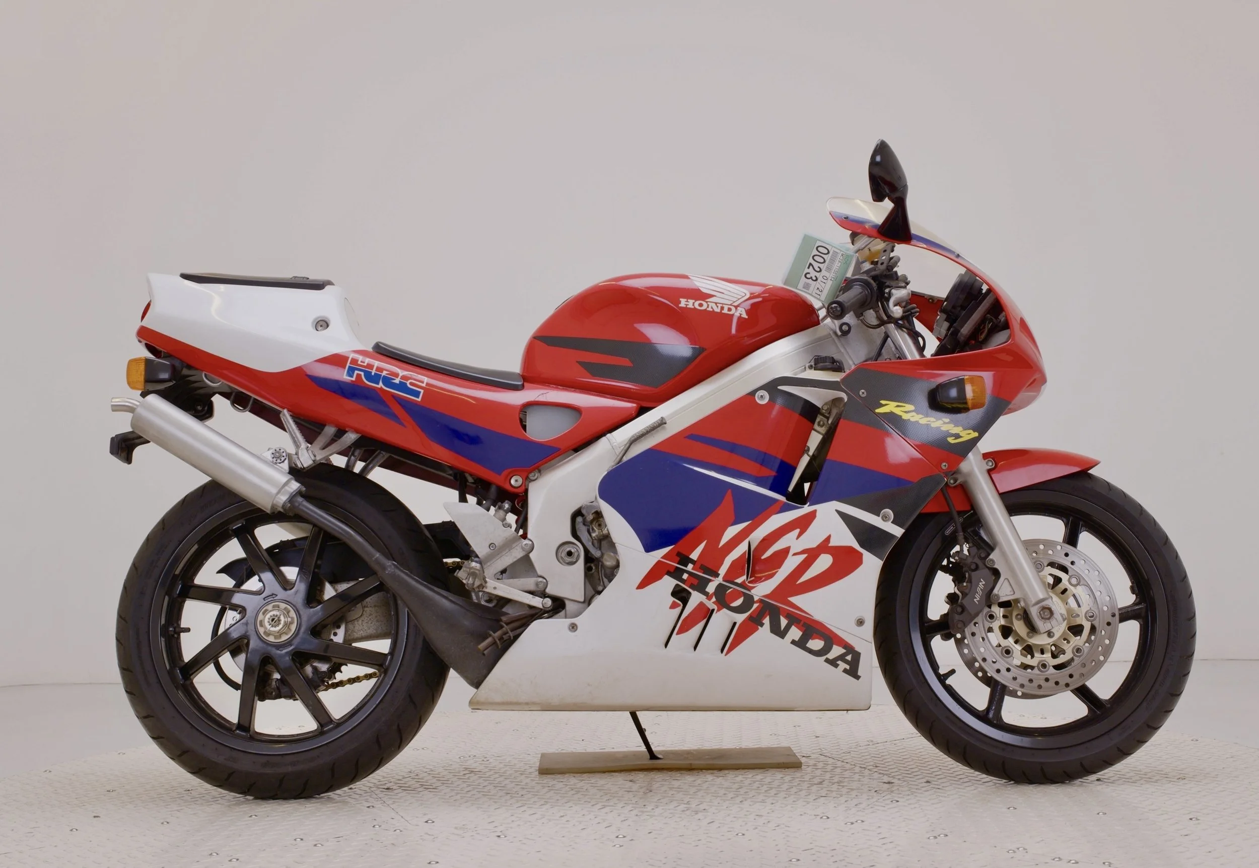 HONDA NSR250R SP(MC21)ロスマンズ純正品シートパネル NSR250R MC21 ホンダ SP 純正シート HONDA SE HRC SPより ホンダ